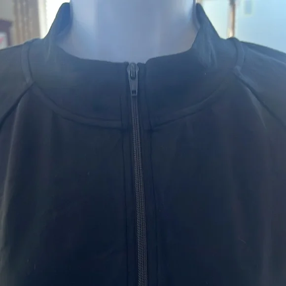 Skims outdoor track jacket - Picture 2 of 7